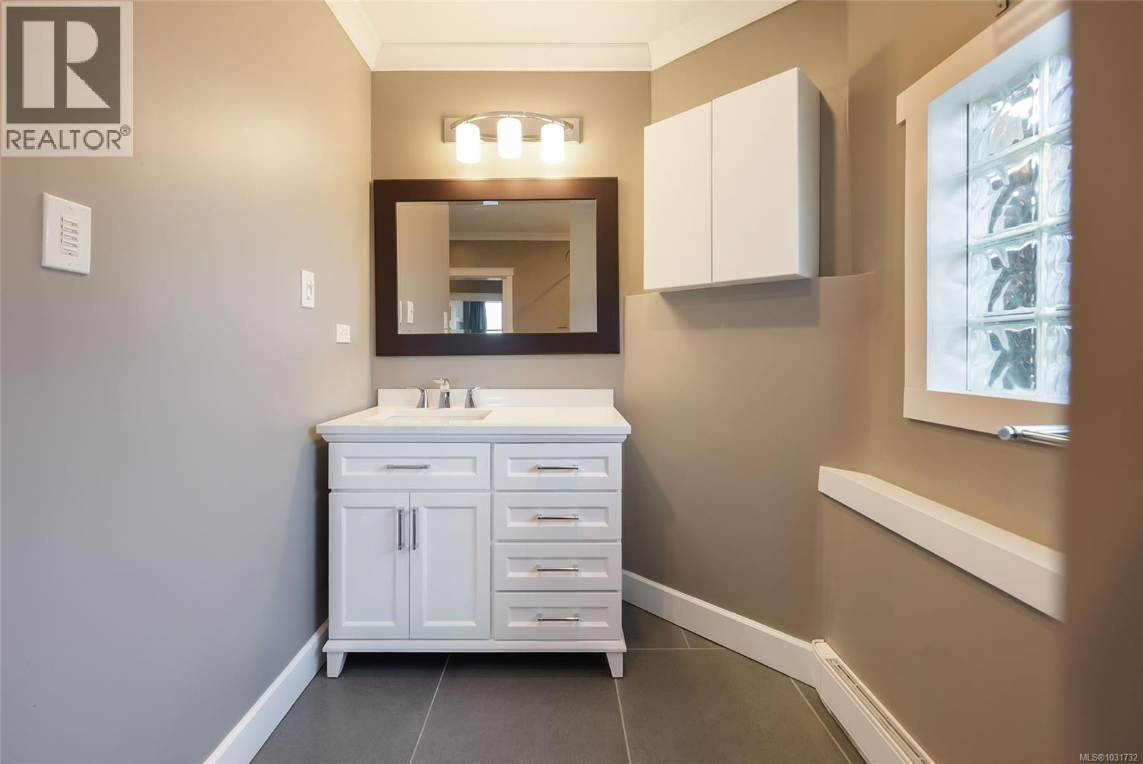 5060 LOST LAKE RD - 53