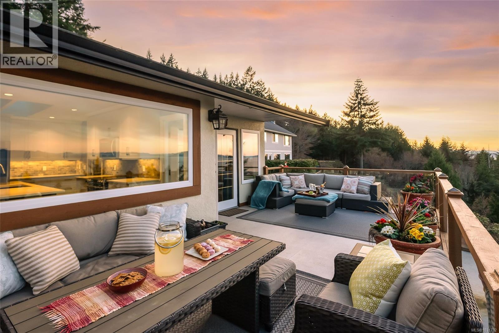 5060 LOST LAKE RD - 76