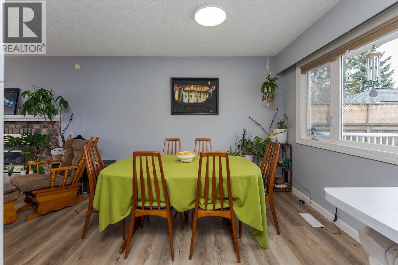 234 EXPLORER CRESCENT - 11