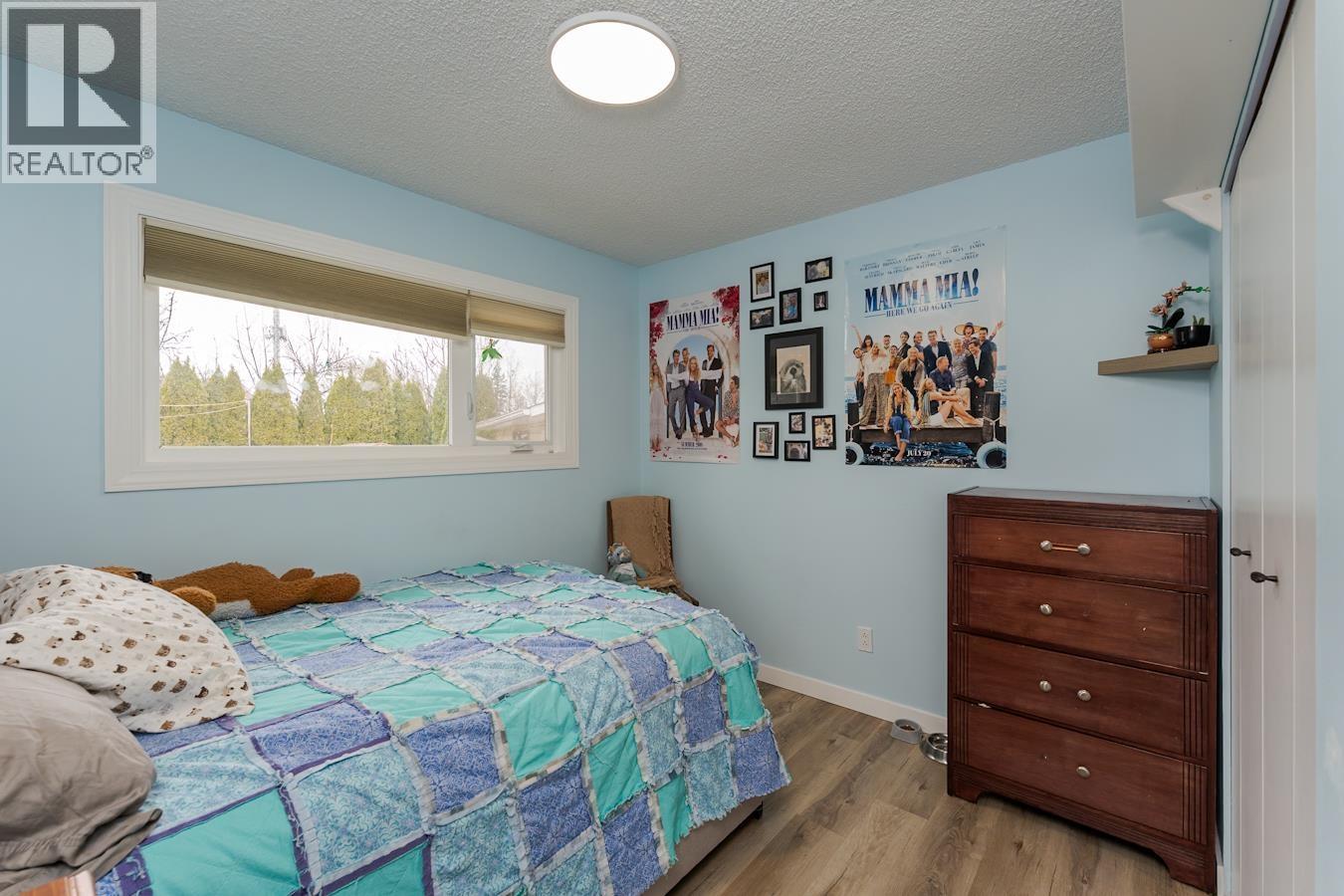 234 EXPLORER CRESCENT - 17