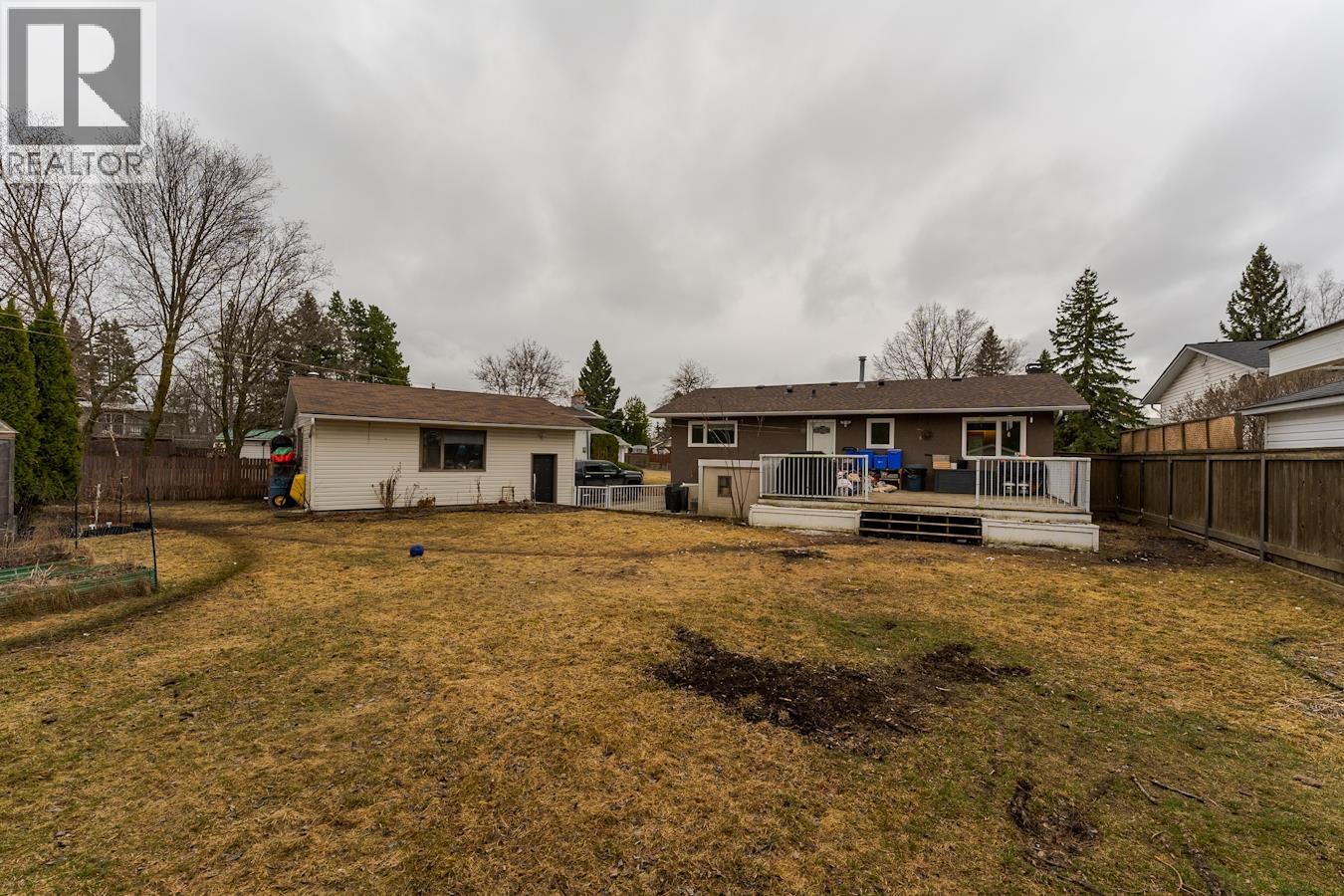 234 EXPLORER CRESCENT - 33