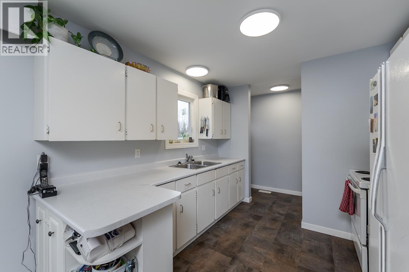 234 EXPLORER CRESCENT - 8