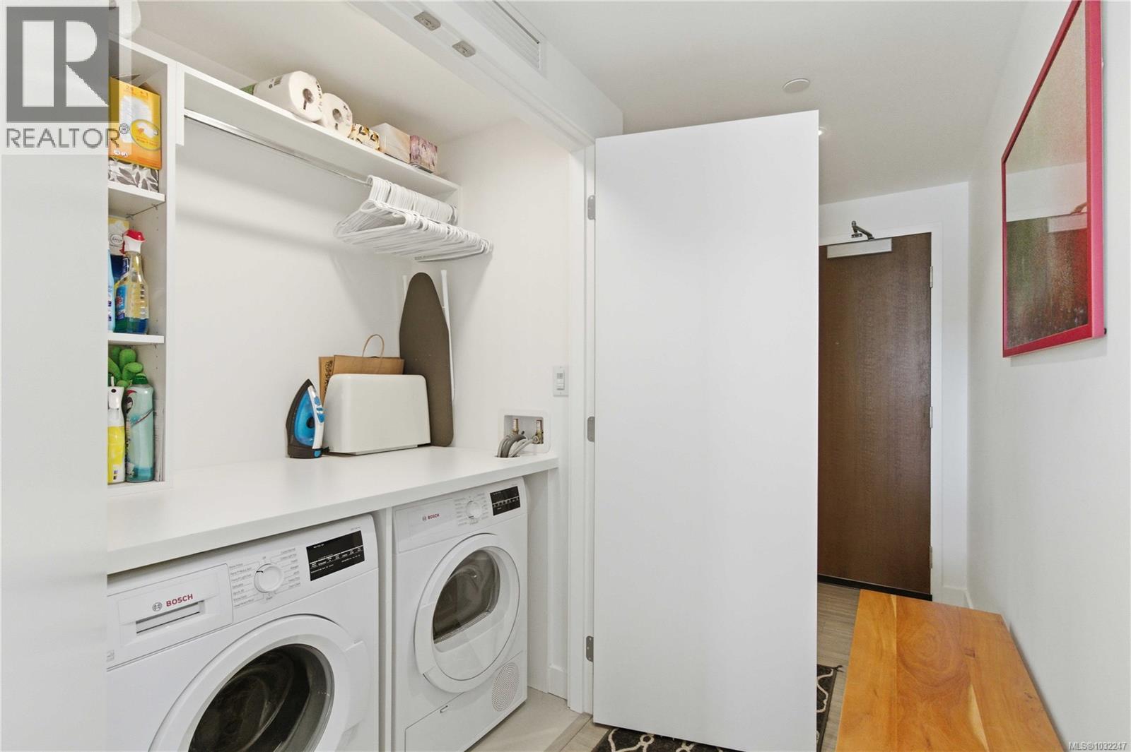 #1001 848 YATES ST - 16