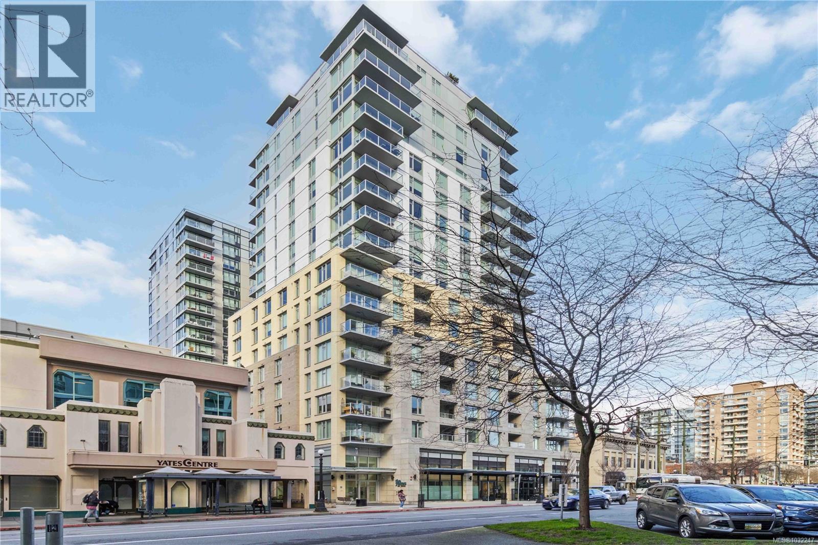 #1001 848 YATES ST - 38