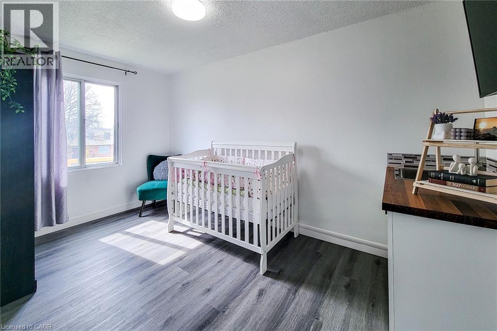 5 MARTHA STREET - 23