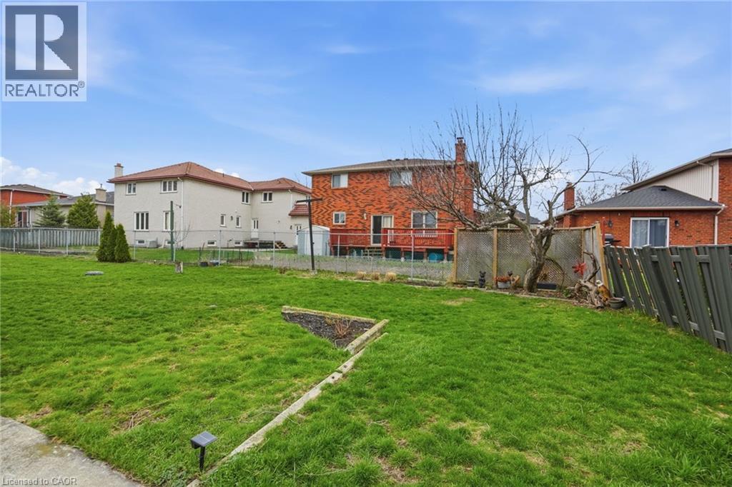 336 BARTON Street - 42