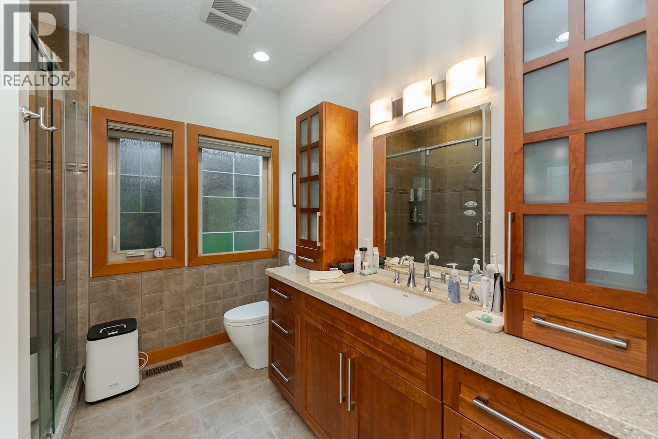 2703 MAURICE DRIVE - 20