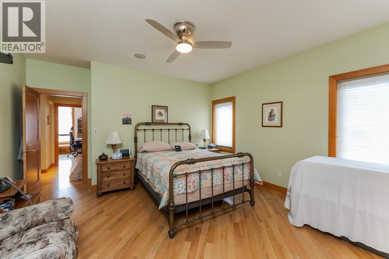 2703 MAURICE DRIVE - 18