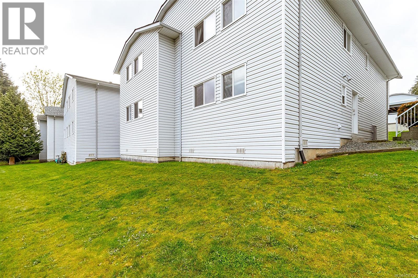 #29 260 HARWELL RD - 38