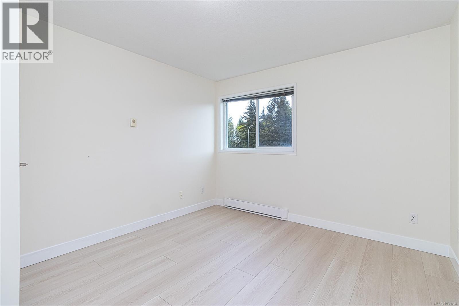 #29 260 HARWELL RD - 32