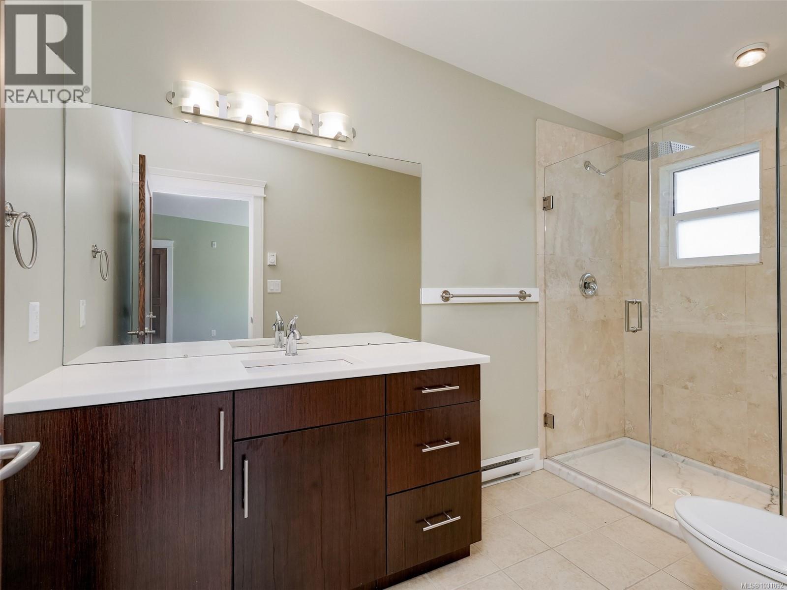 #302 6981 East Saanich Rd - 24