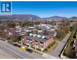 994 Guisachan Road, Kelowna, BC V1Y9W8 Photo 45