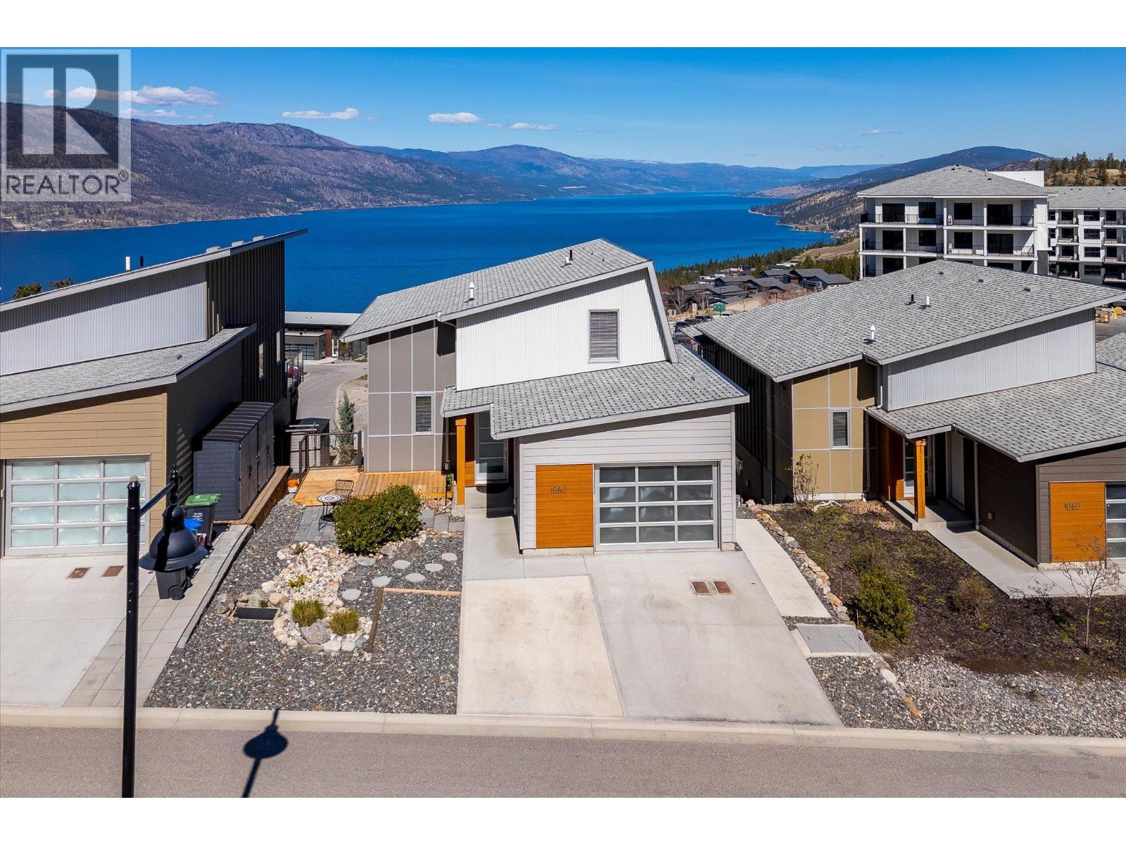 1860 BLUE BUNCH COURT - Image 2