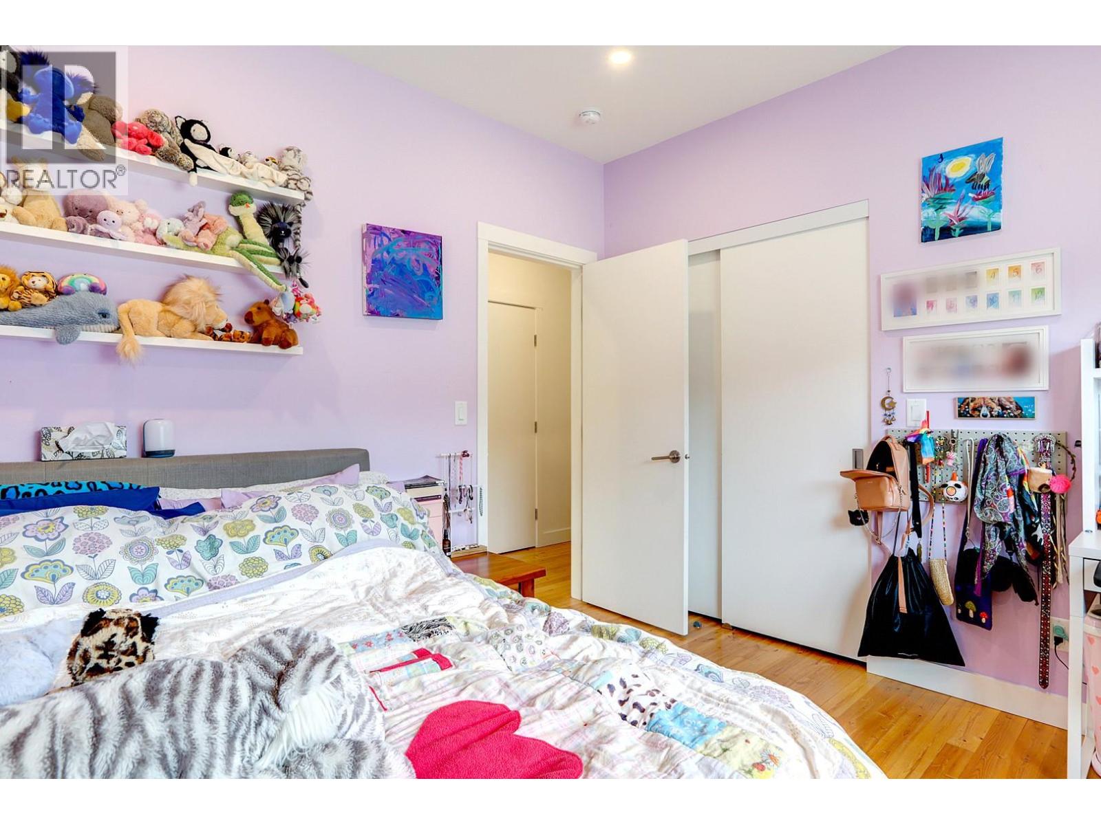 1841 50 STREET NW - 48