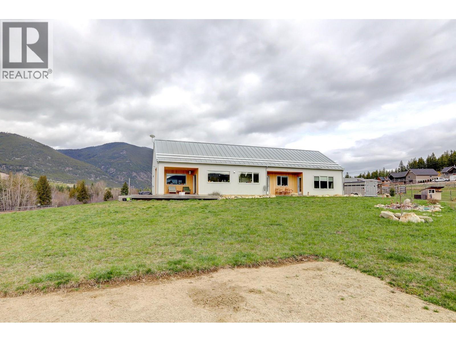 1841 50 STREET NW - 57