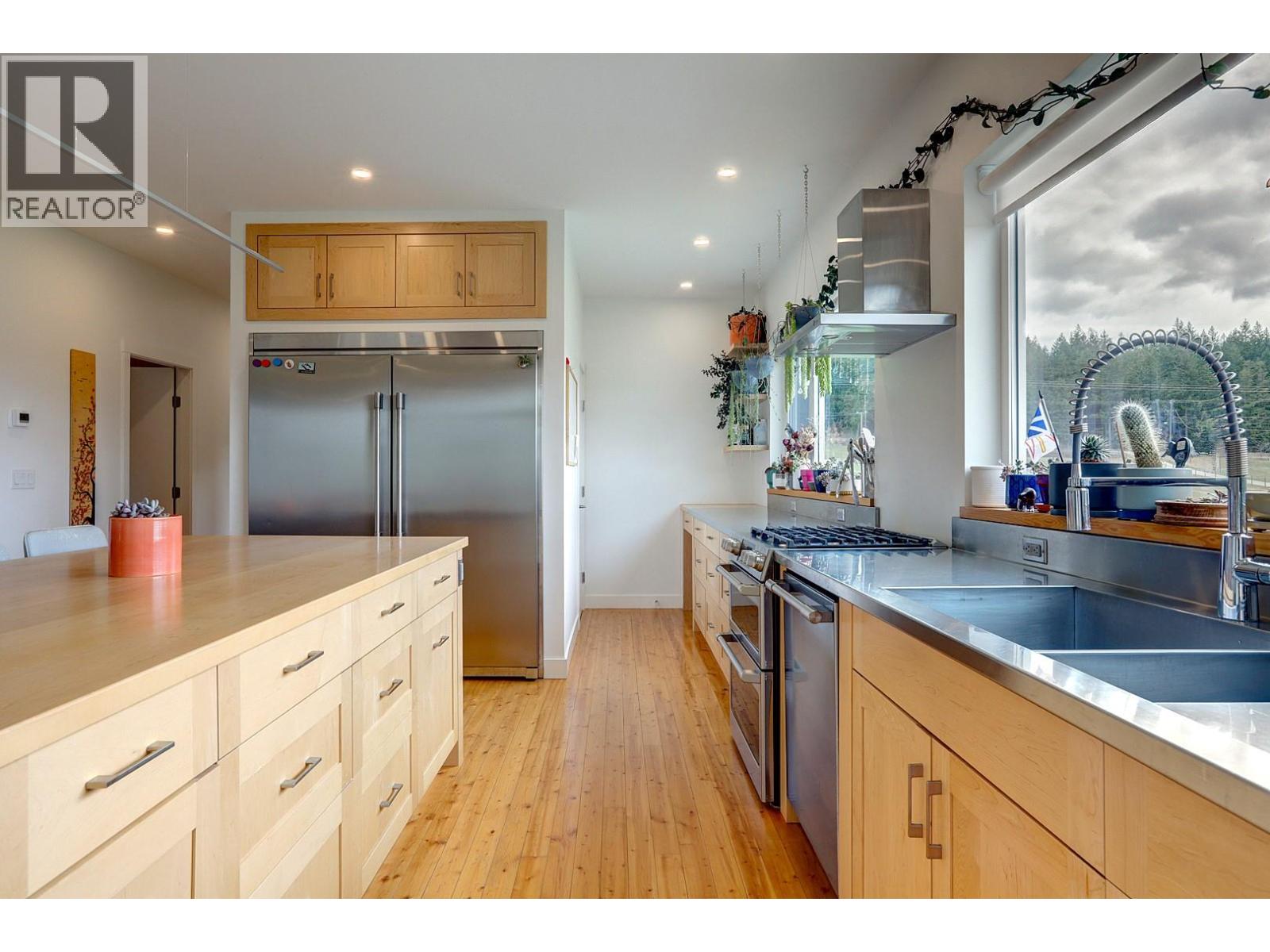 1841 50 Street NW - 25