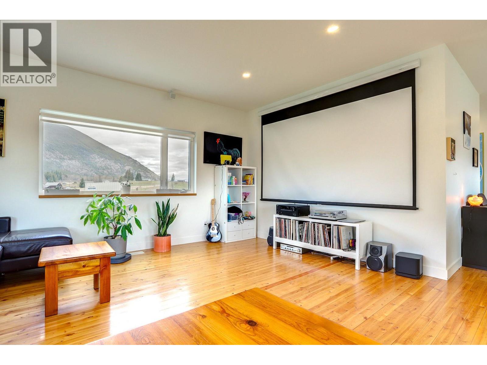 1841 50 STREET NW - 37