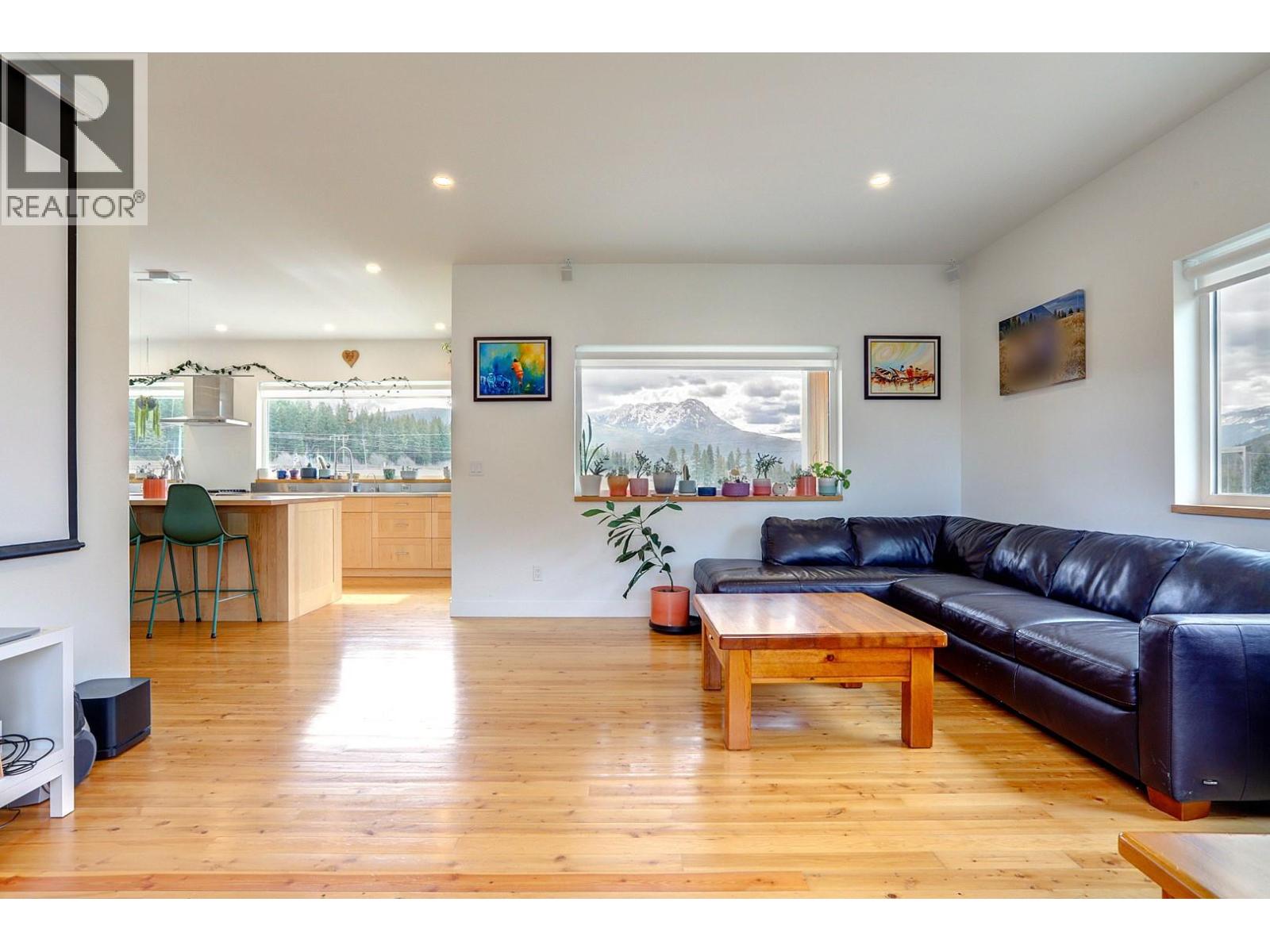 1841 50 STREET NW - 39