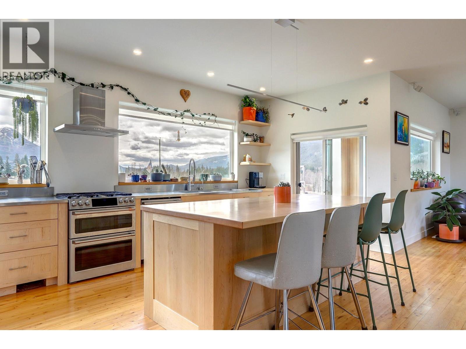 1841 50 STREET NW - 28