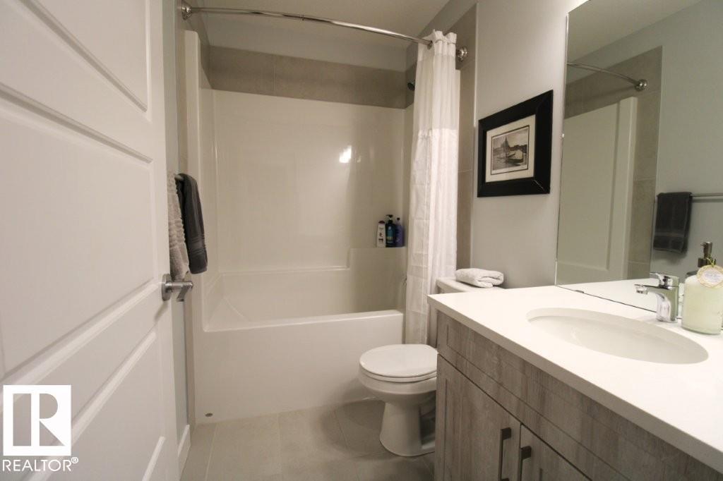 22140 81 AV NW - 34