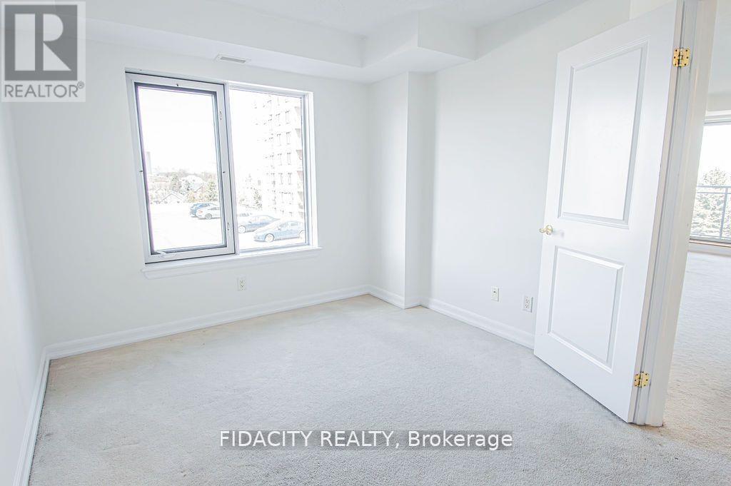 #4B 310 CENTRAL PARK DRIVE - 9