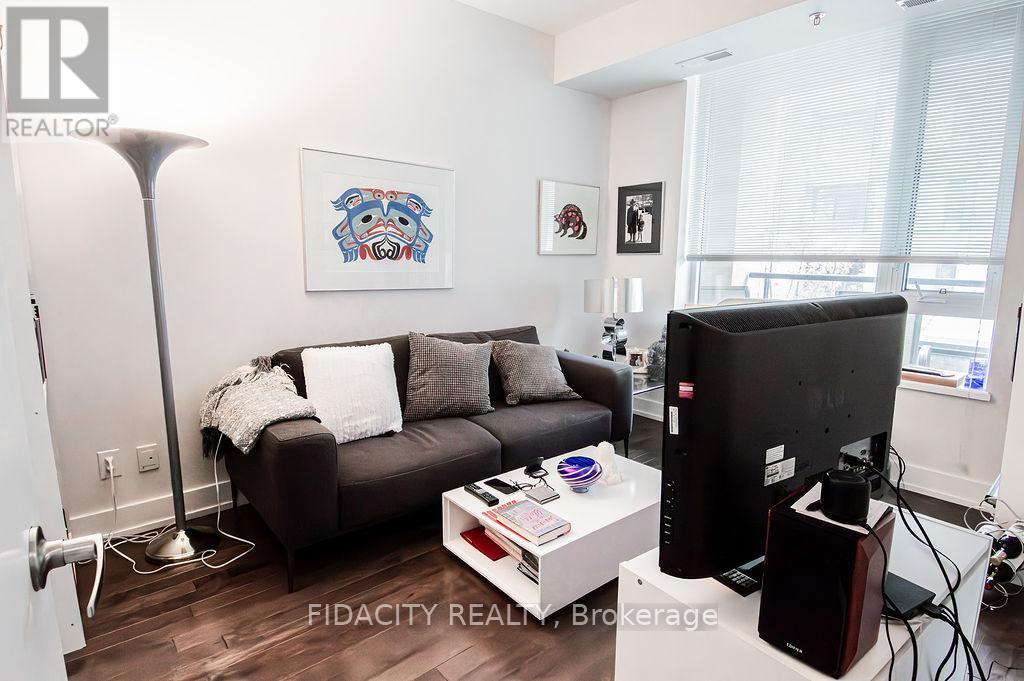 #324 360 PATRICIA AVENUE - 8