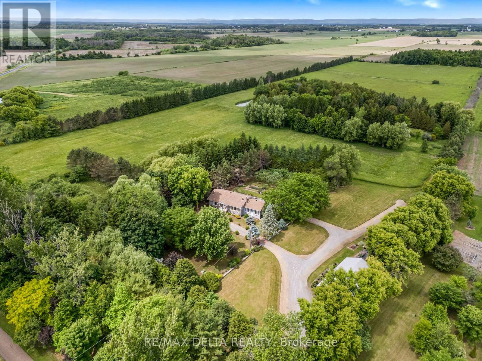 2685 CONCESSION 7 ROAD, East Hawkesbury, Ontario, K0B1P0 — Photo 4