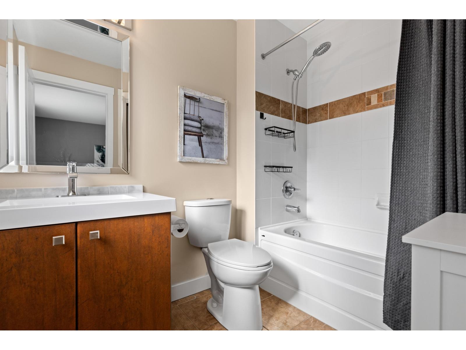 12 16772 61 AVENUE, Surrey