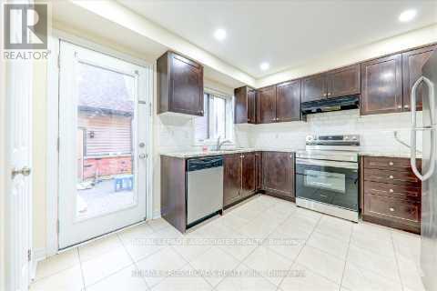 19 KAWNEER TERRACE - 12