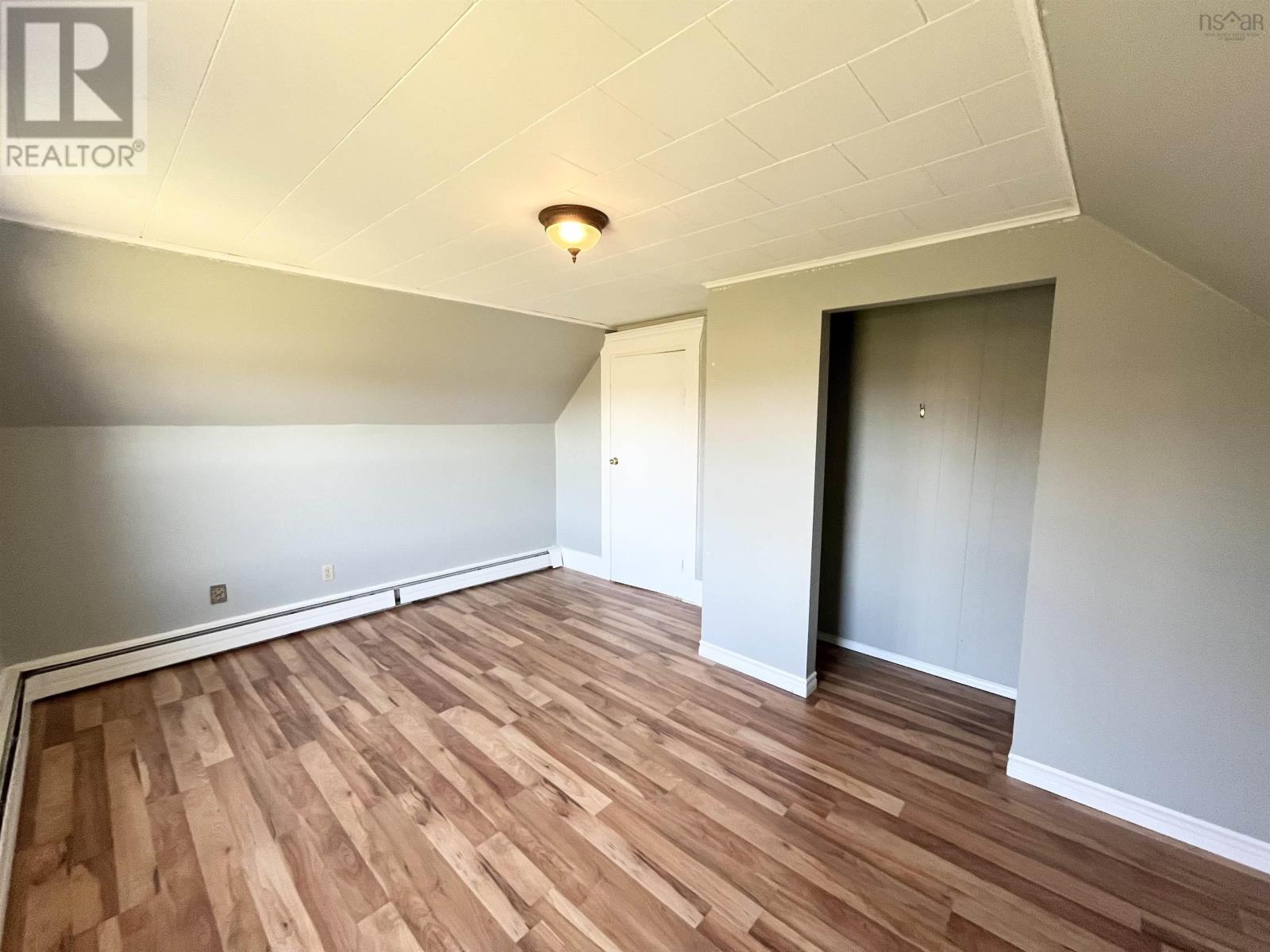 Property 29 of 46 of 2059 Highway 330