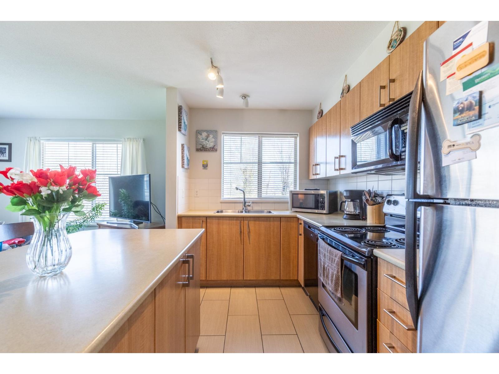 304 45555 YALE ROAD, Chilliwack Proper South, Chilliwack