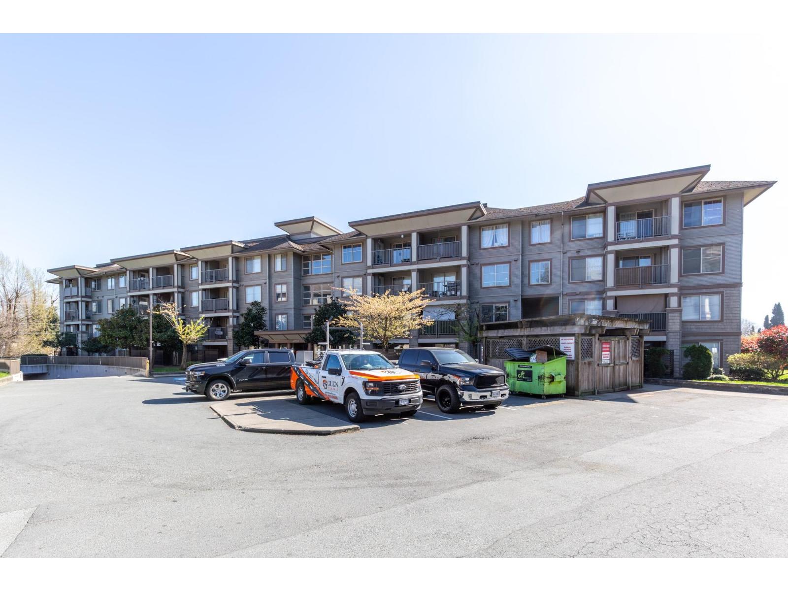 304 45555 YALE ROAD, Chilliwack Proper South, Chilliwack