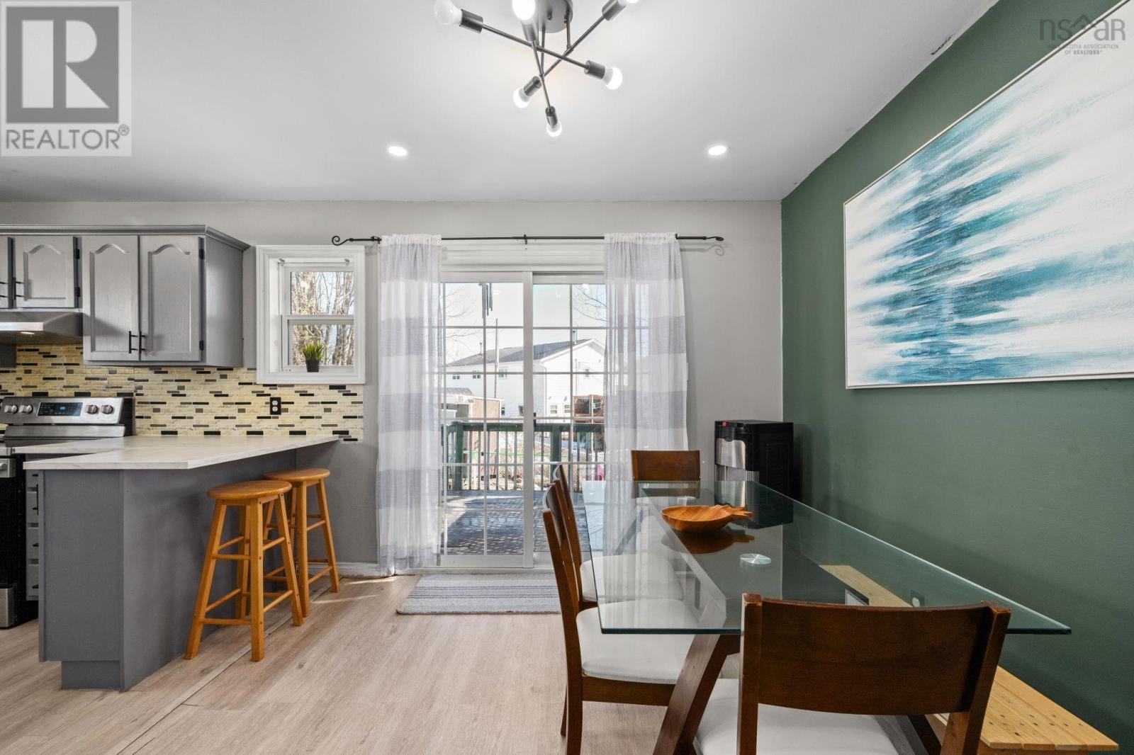 Property 13 of 25 of 7 Mathers Court