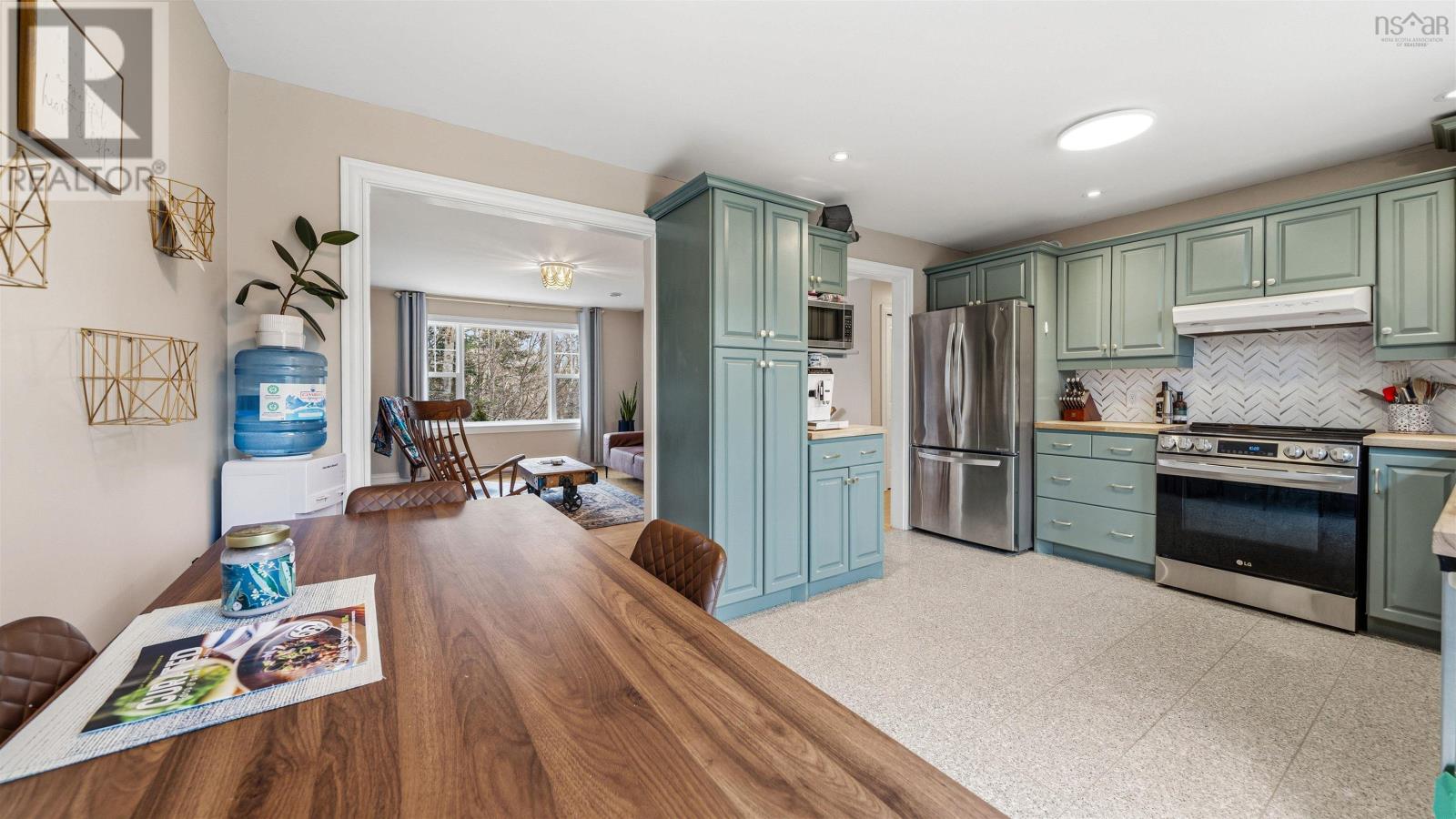 Property 12 of 49 of 6 Rockwell Drive