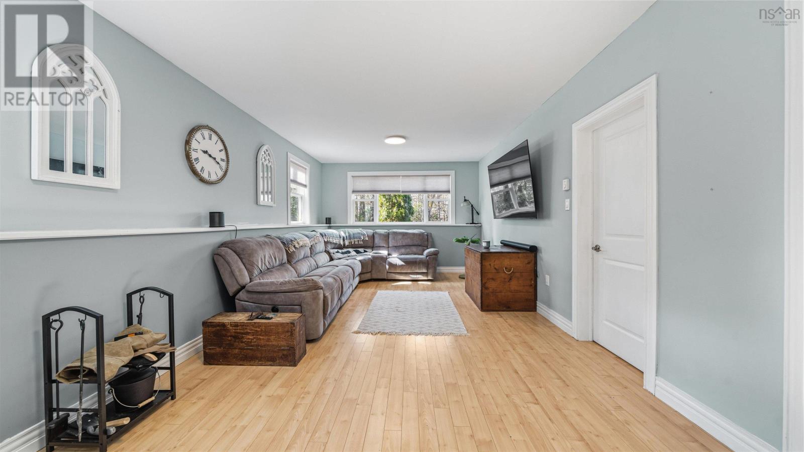 Property 31 of 49 of 6 Rockwell Drive