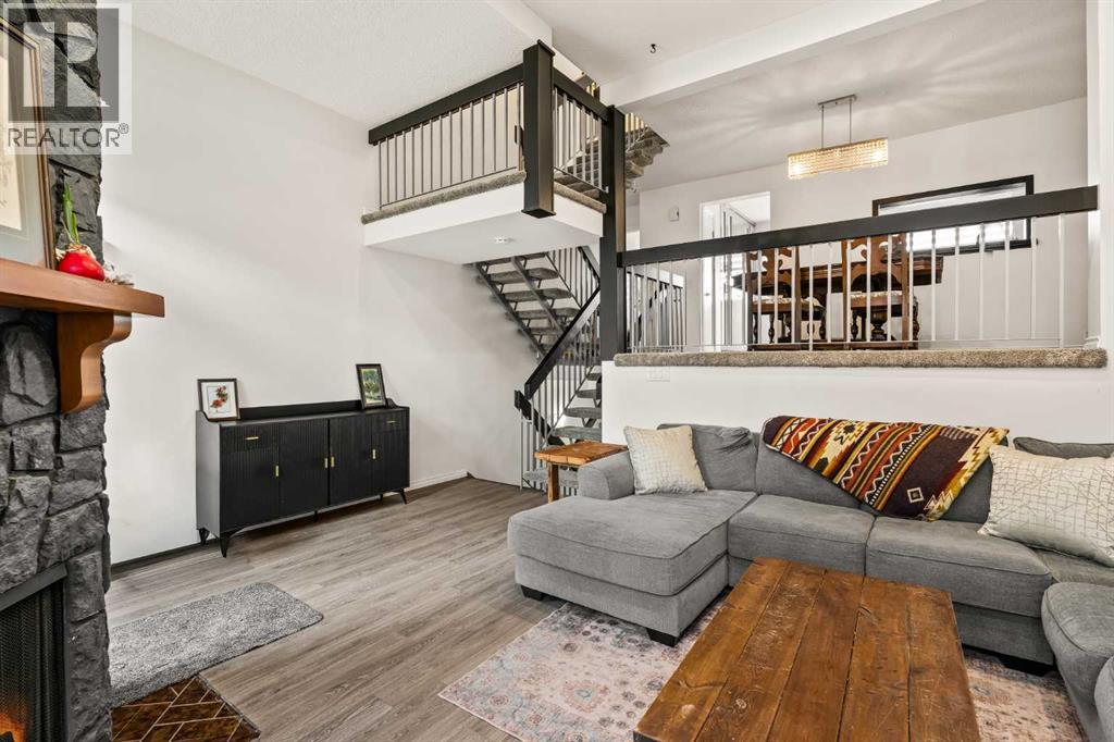 Single Family House 4 Level for Sale in    Street SW Braeside Calgary 