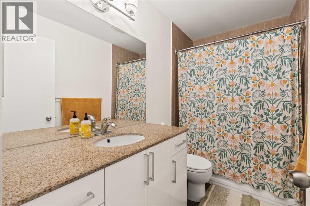 Single Family House 4 Level for Sale in    Street SW Braeside Calgary 