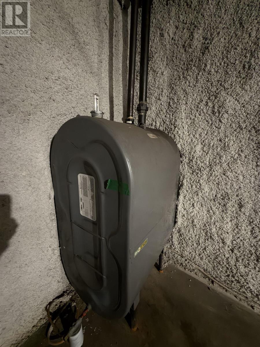 Property 20 of 26 of 6183 Highway 209