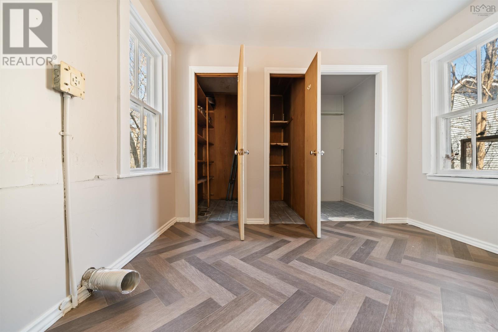 Property 19 of 35 of 213 Temperance Street