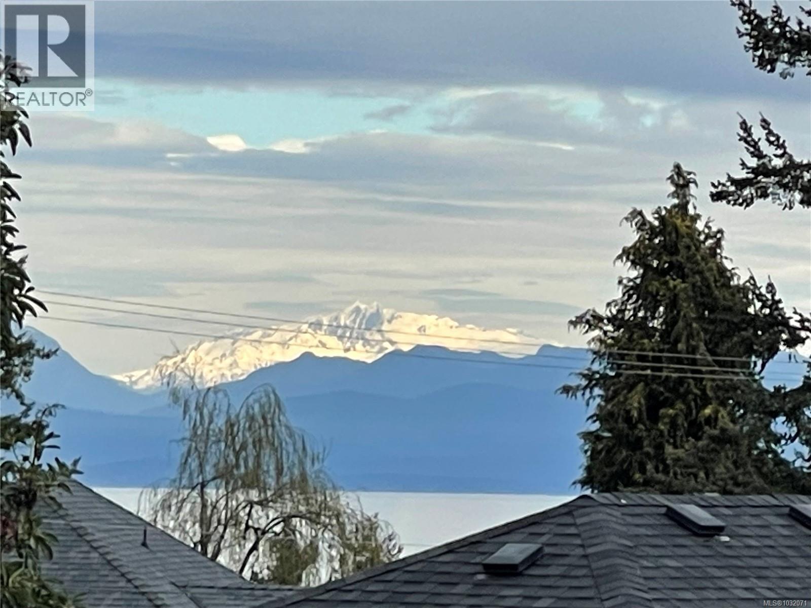 #127 1175 RESORT DR - 39