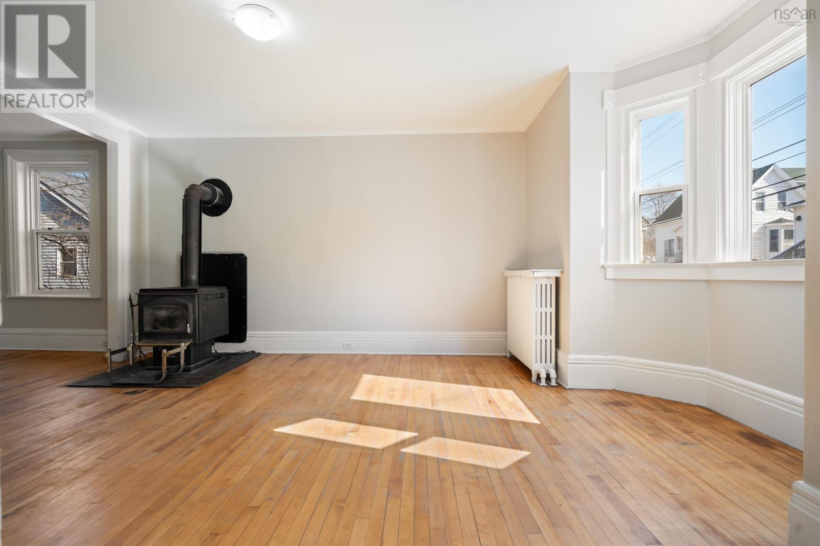 Property 9 of 35 of 213 Temperance Street