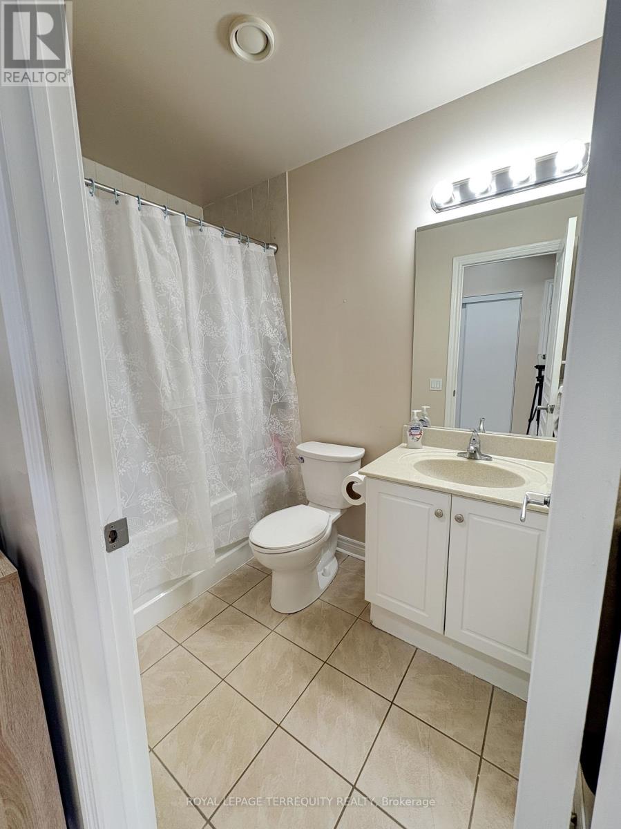 #217 1415 LAWRENCE AVENUE W - 21
