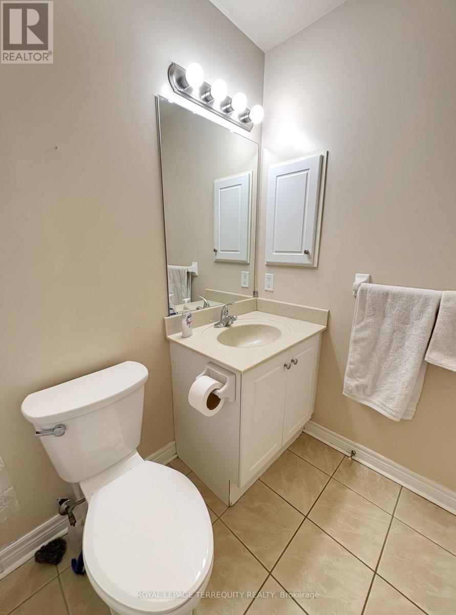 #217 1415 LAWRENCE AVENUE W - 23