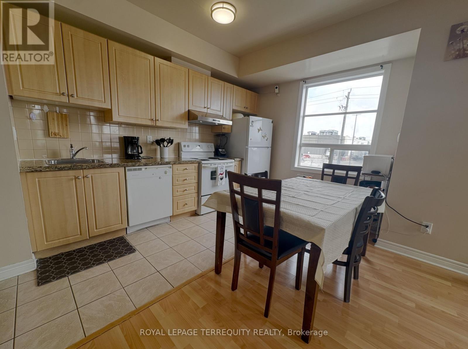 #217 1415 LAWRENCE AVENUE W - 8