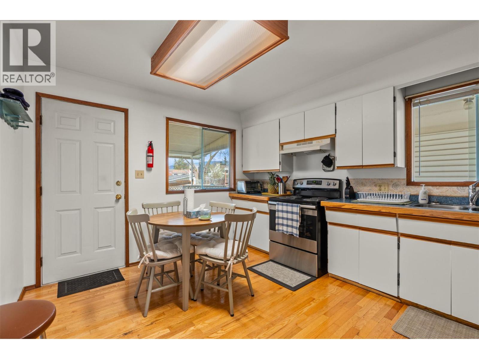 1509 37 Avenue, Vernon