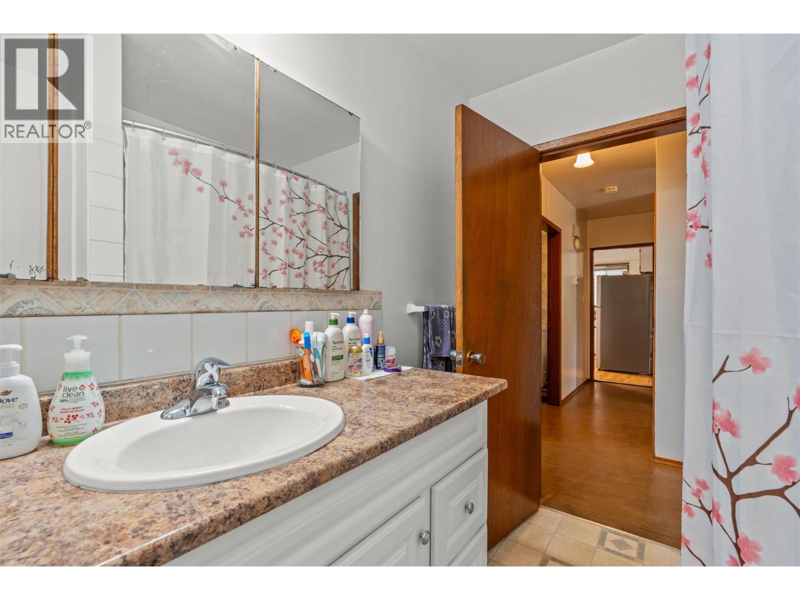 1509 37 Avenue, Vernon