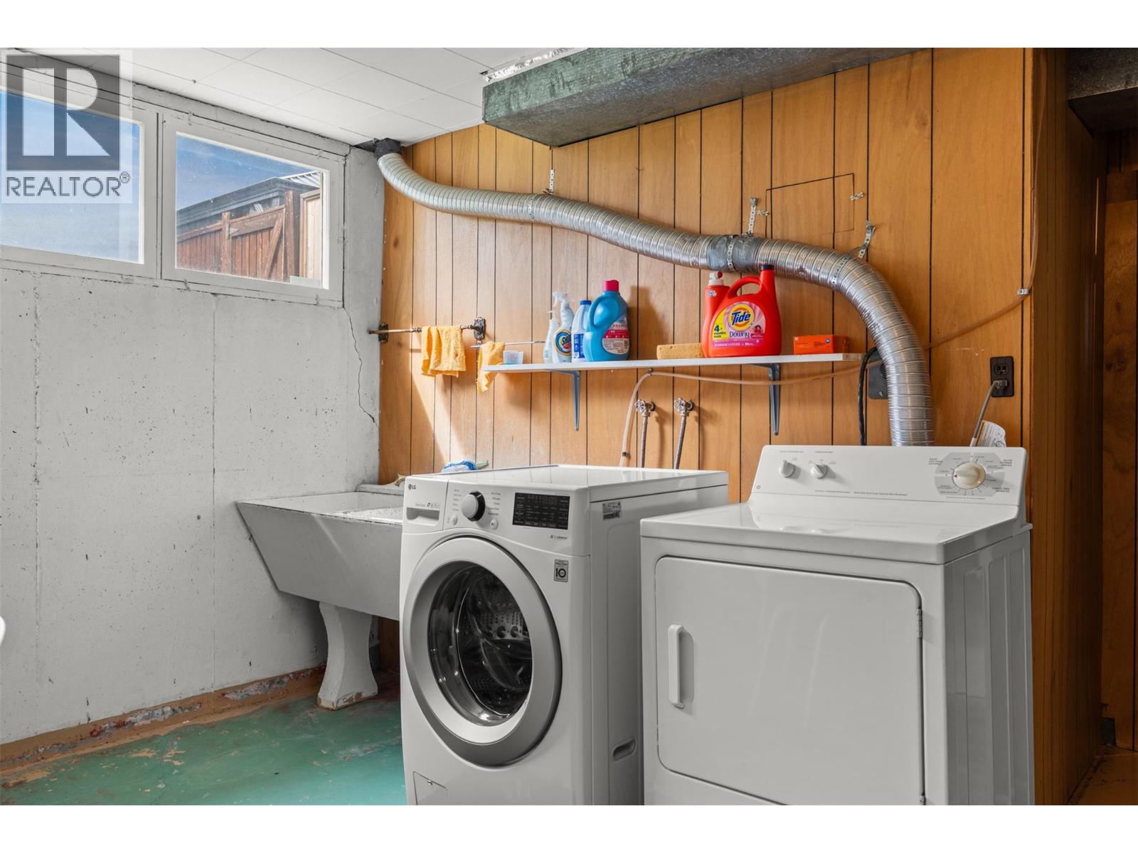 1509 37 Avenue, Vernon