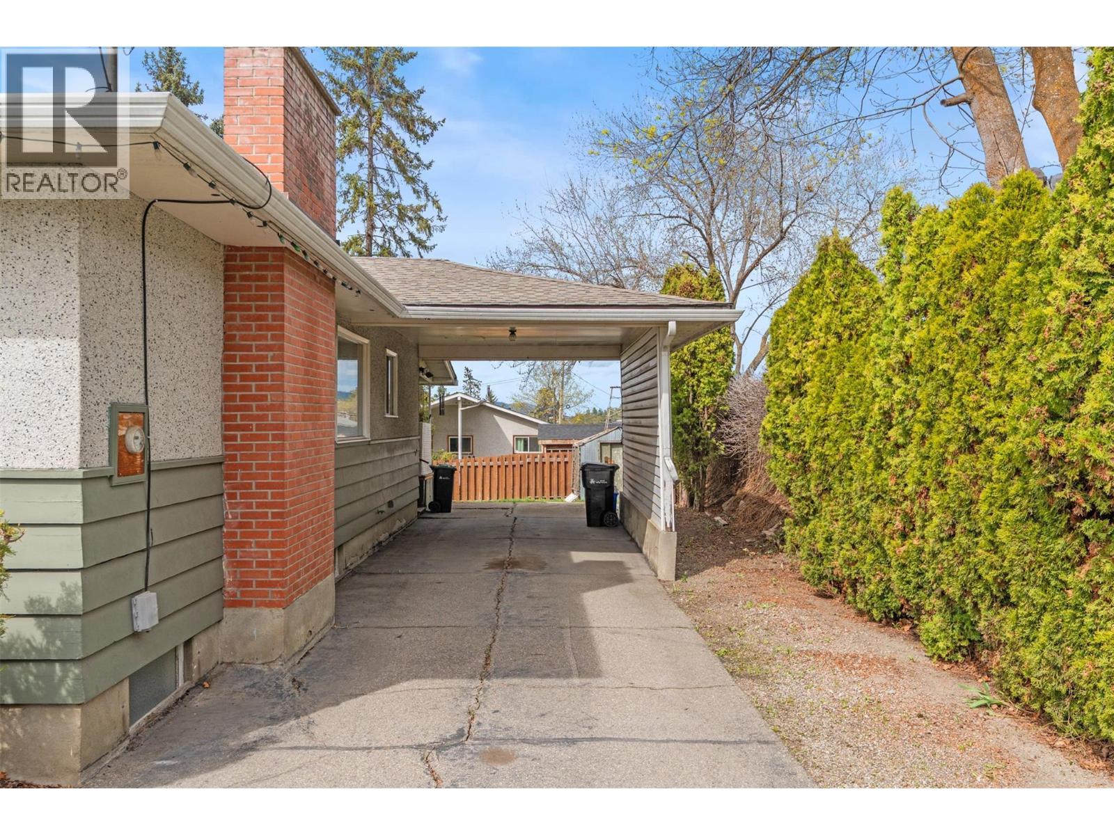 1509 37 Avenue, Vernon