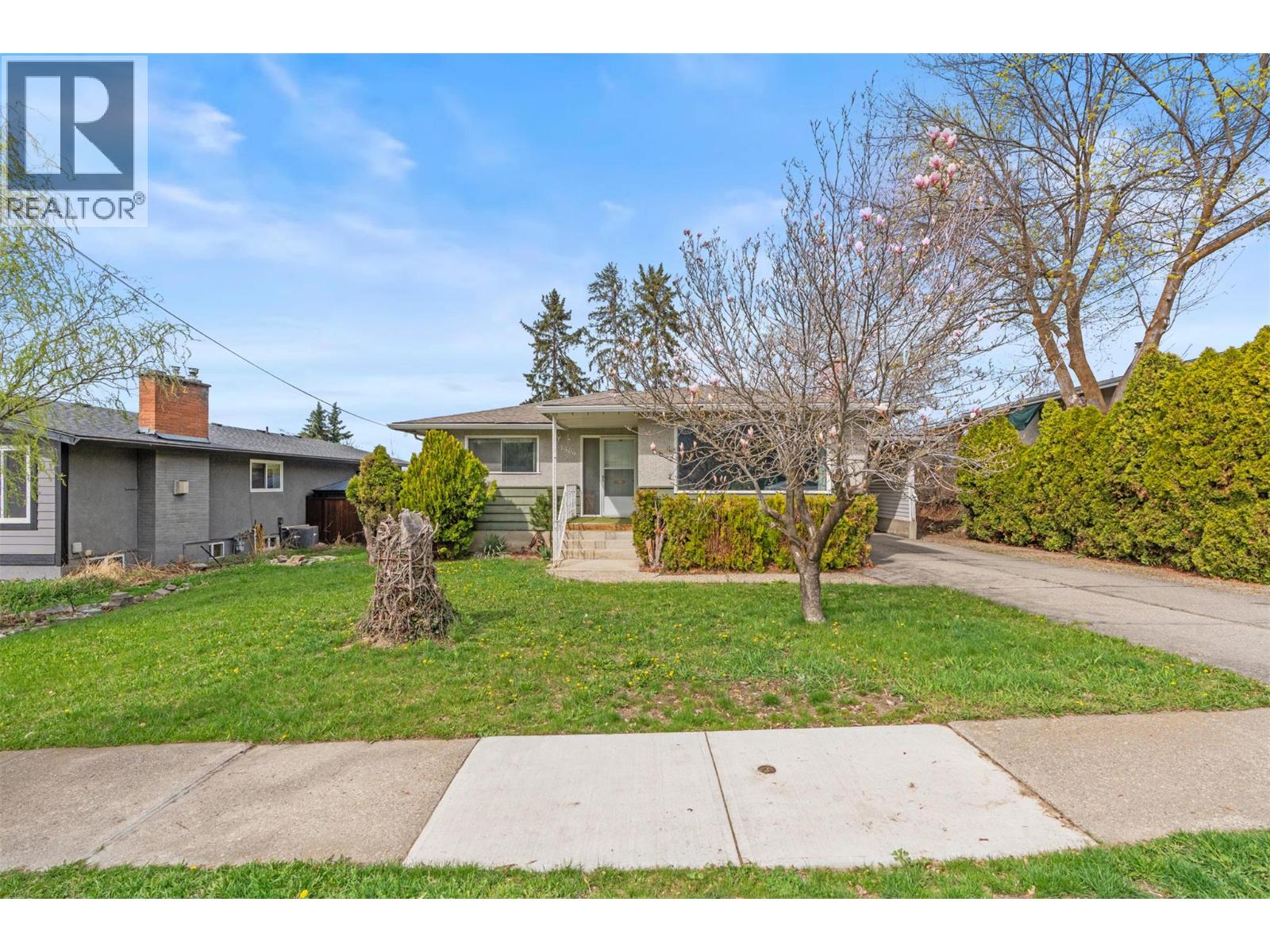 1509 37 Avenue, Vernon