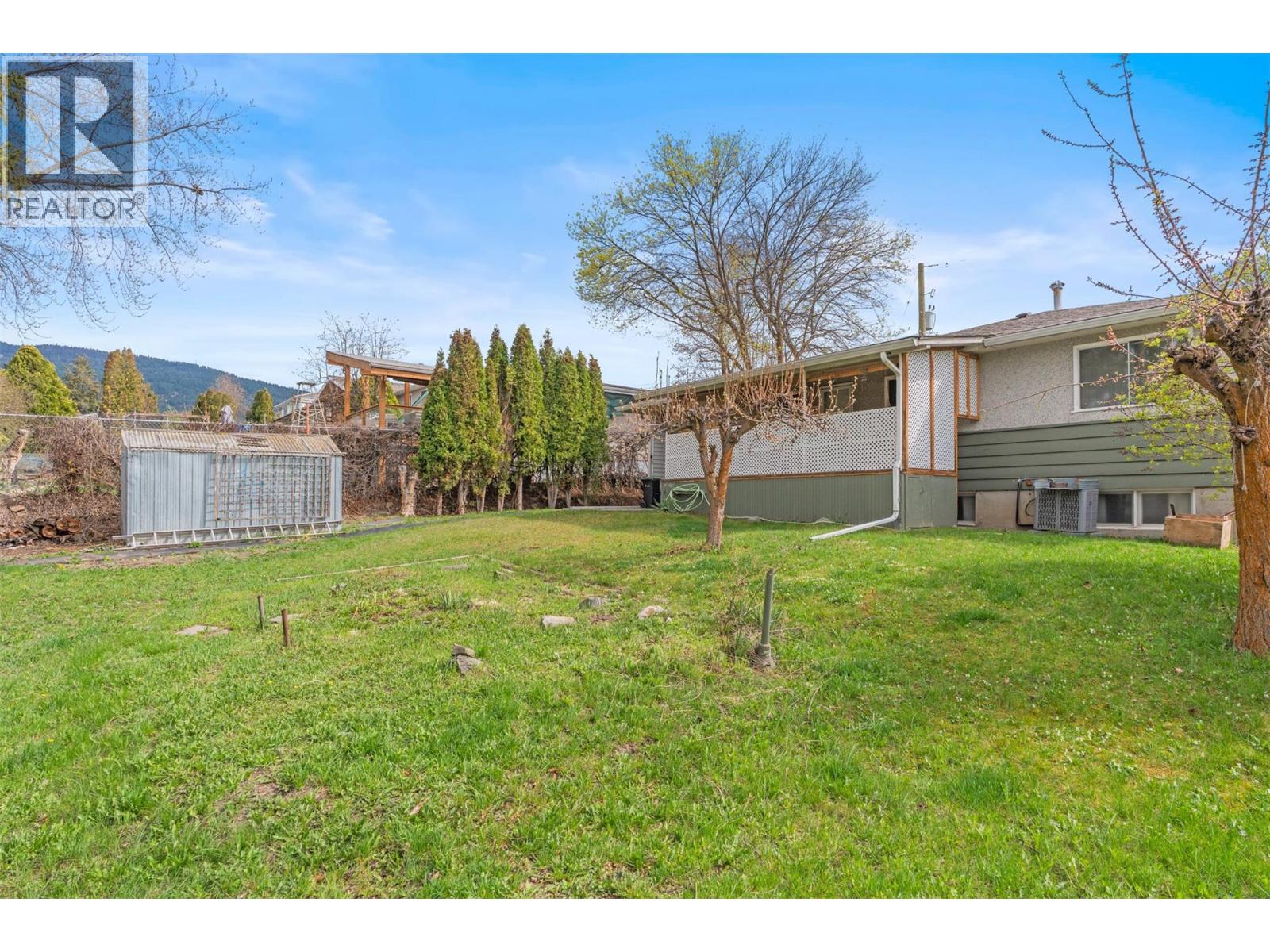 1509 37 Avenue, Vernon